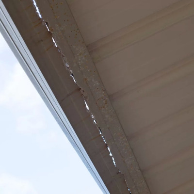 Why Gutters Pull Away from House
